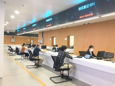 区公共资源交易中心运行平稳 计算机系统集成成果显著